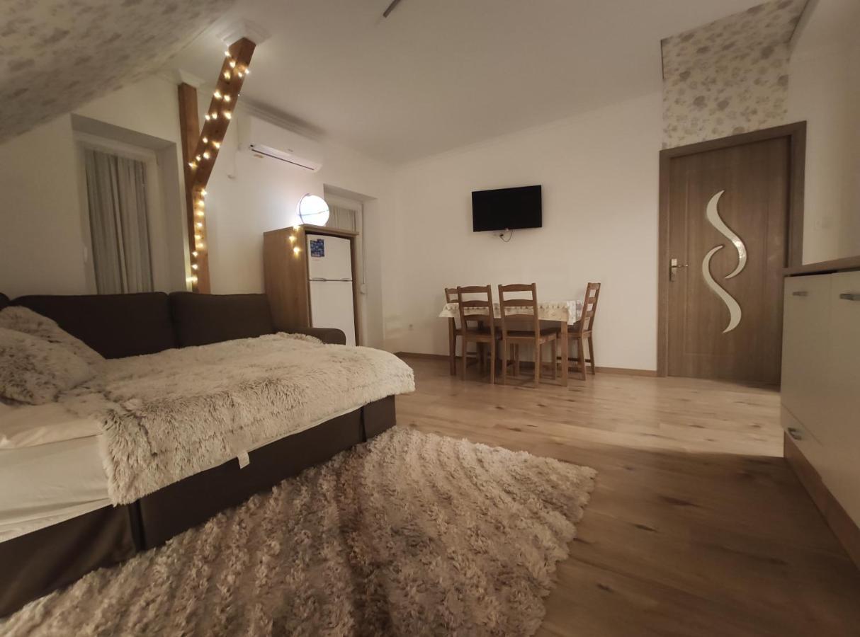 Royal De Lux Apartment Hajdúszoboszló Екстериор снимка