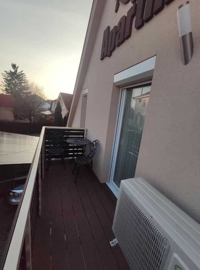 Royal De Lux Apartment Hajdúszoboszló Екстериор снимка