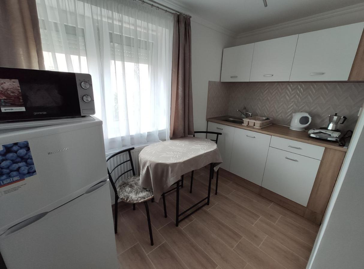 Royal De Lux Apartment Hajdúszoboszló Екстериор снимка
